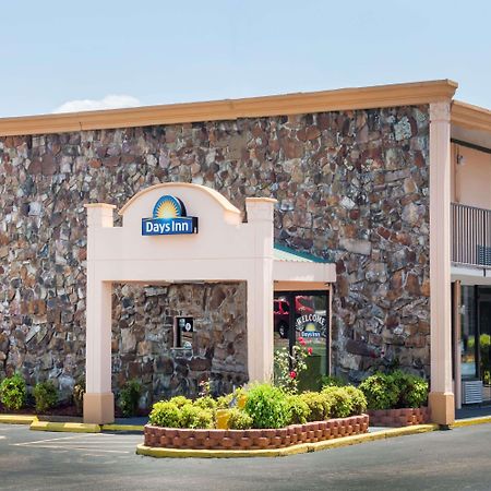 Days Inn By Wyndham Martin Εξωτερικό φωτογραφία